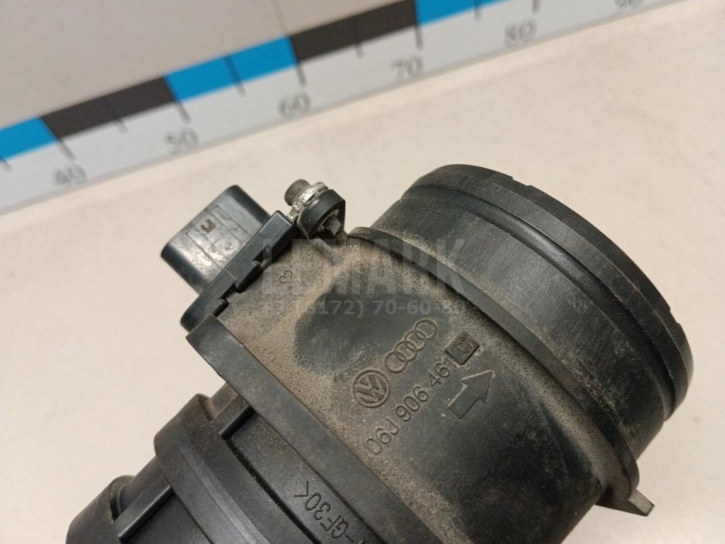 Расходомер воздуха (массметр) для  Audi A5/S5 (F5) 2017