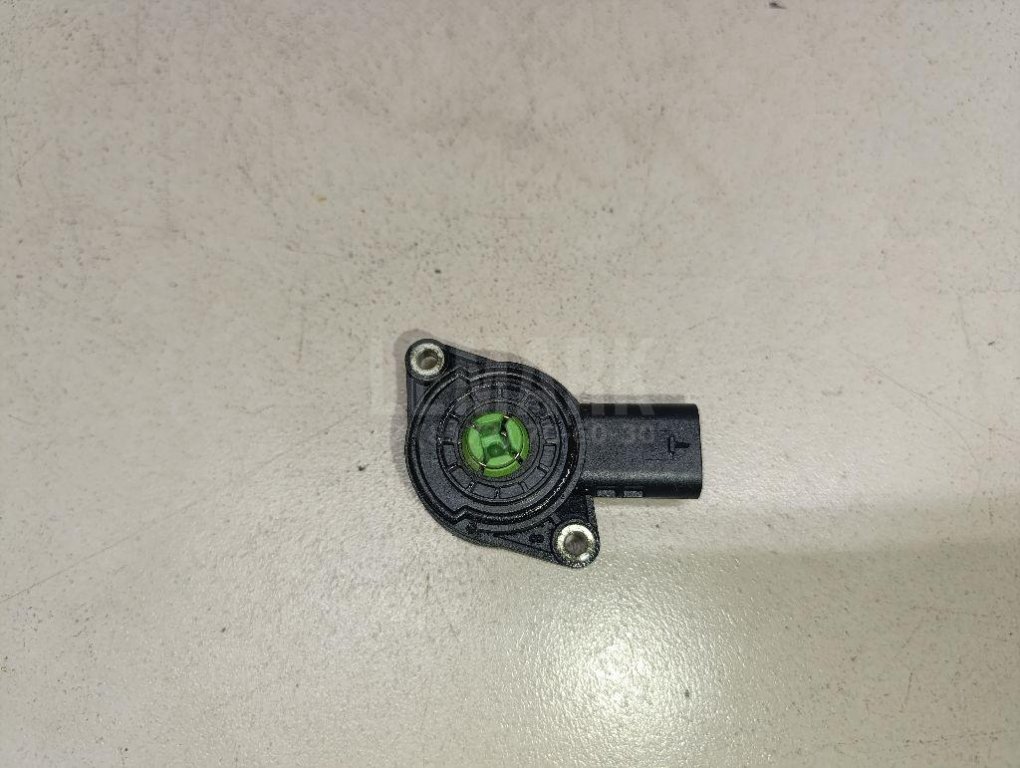 Датчик положения воздушных заслонок