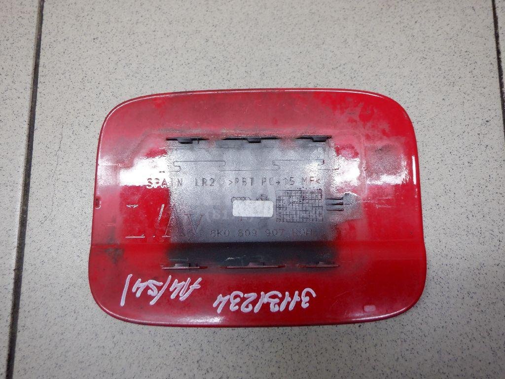 Лючок бензобака