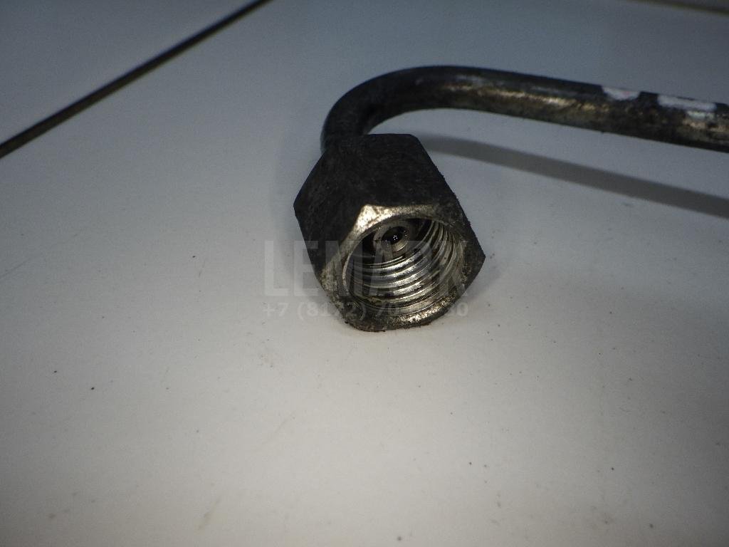 Трубка топливная