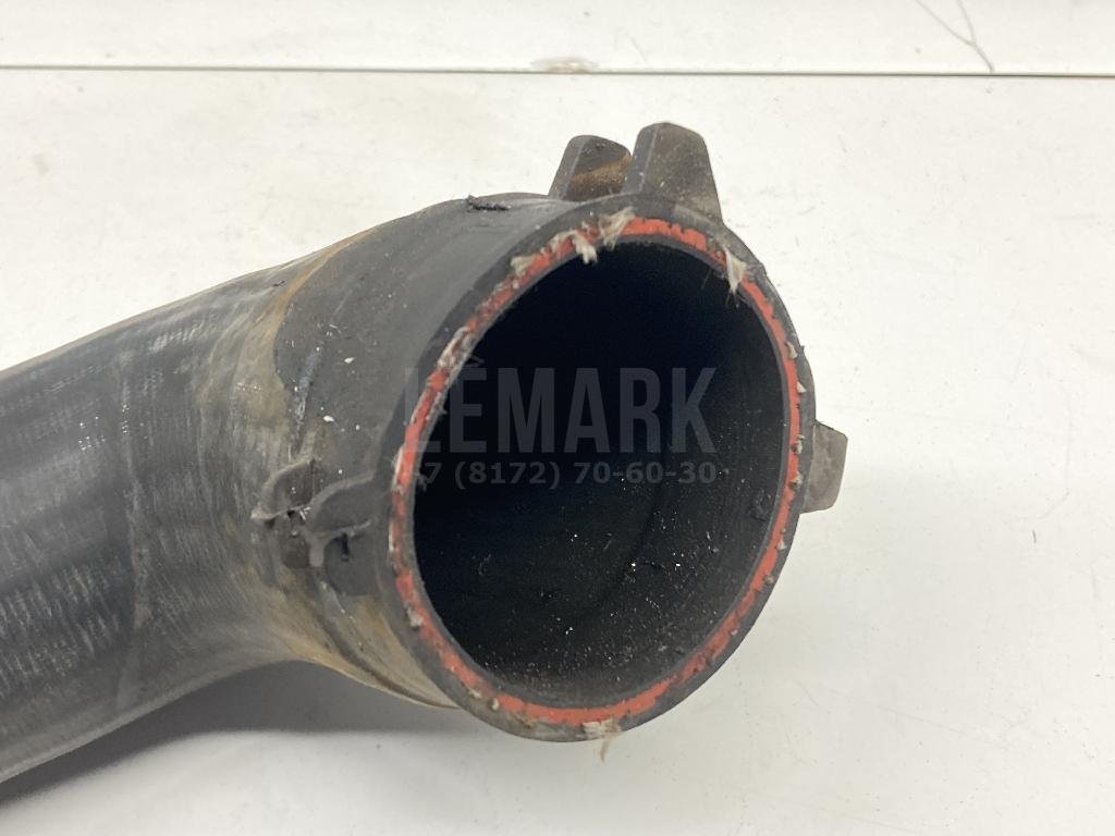 Патрубок интеркулера