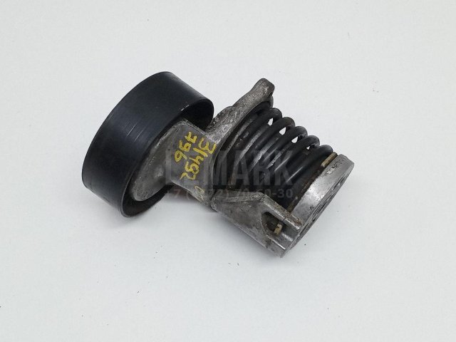 Натяжитель ремня