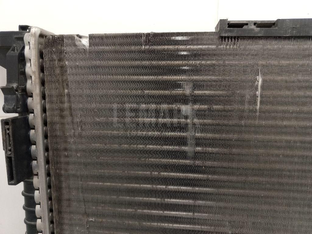 Радиатор основной