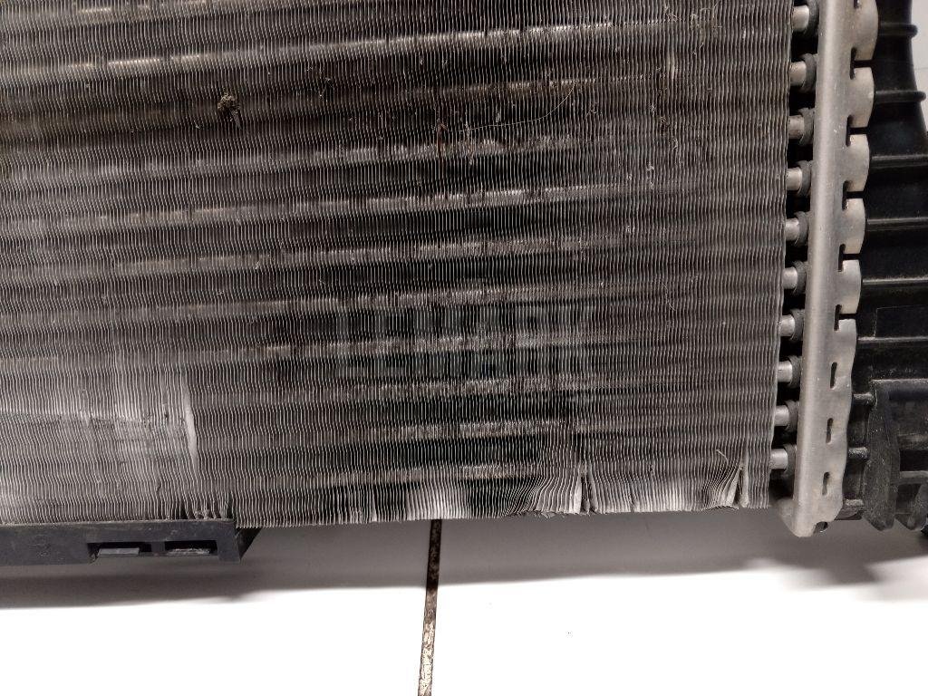 Радиатор основной