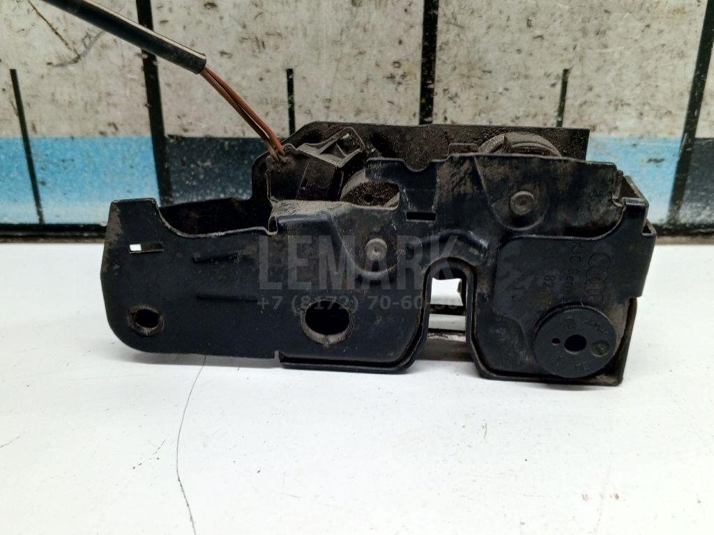 Замок капота