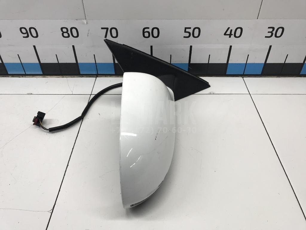 Зеркало правое электрическое