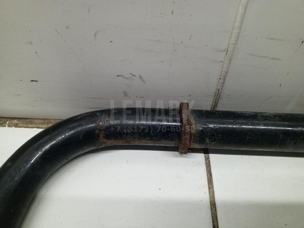 Стабилизатор передний