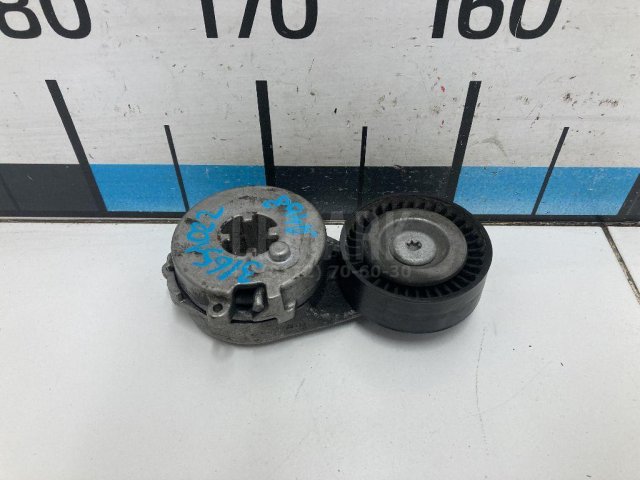 Натяжитель ремня