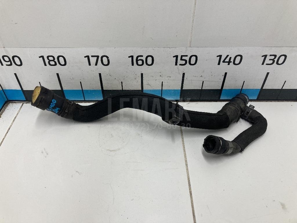 Патрубок радиатора