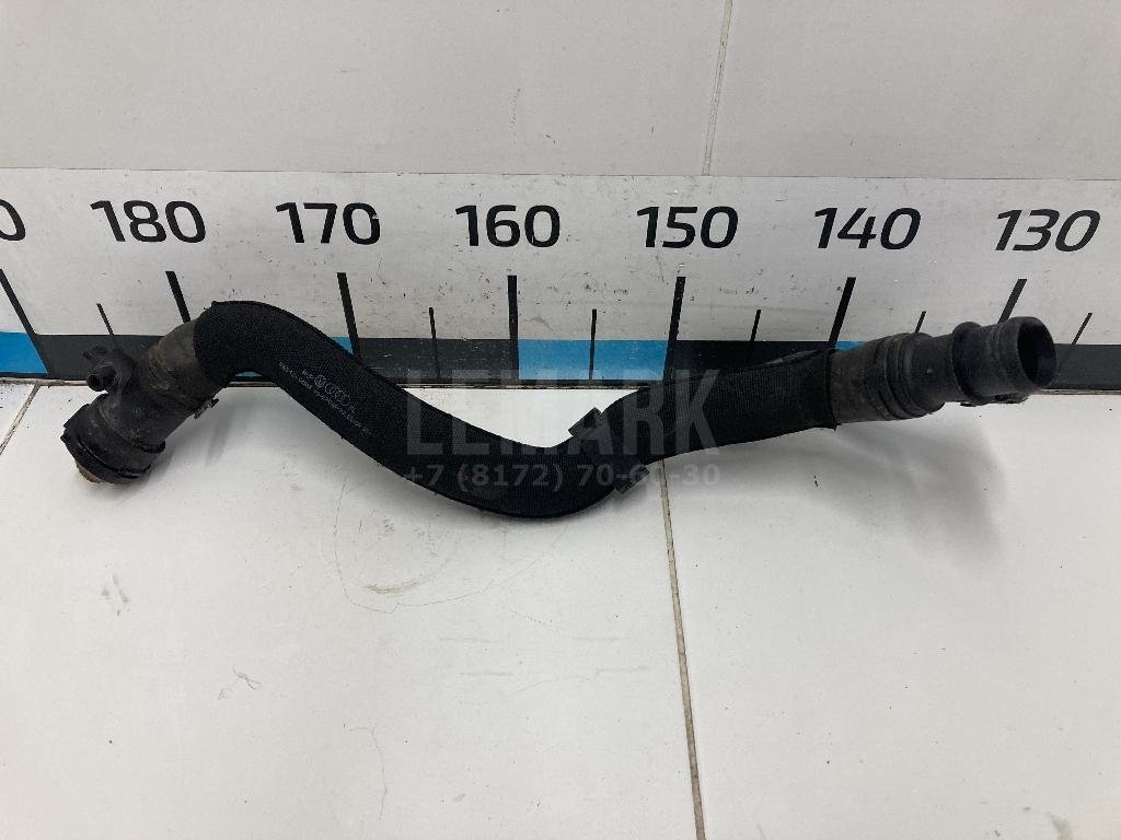 Патрубок радиатора