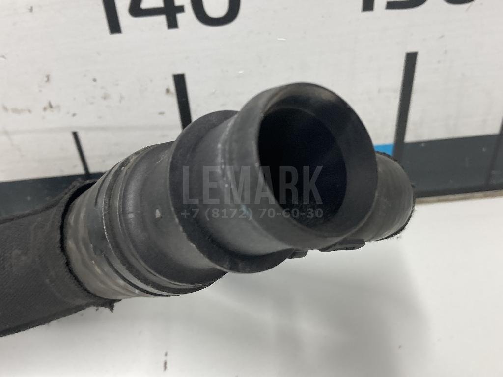 Патрубок радиатора