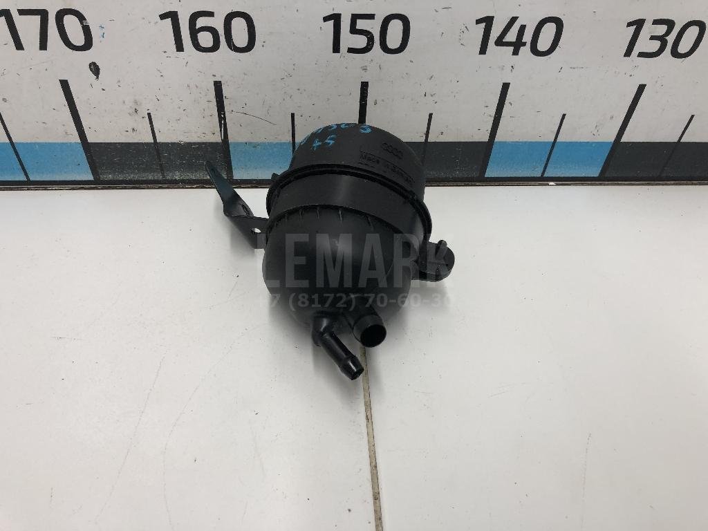 Бачок гидроусилителя