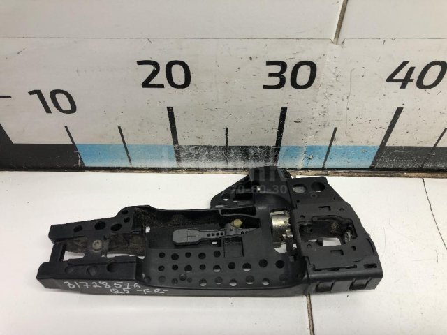 Кронштейн ручки