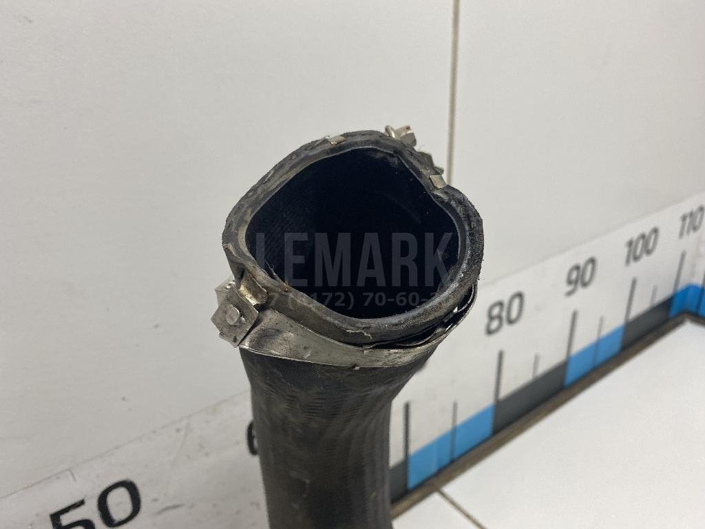 Патрубок интеркулера