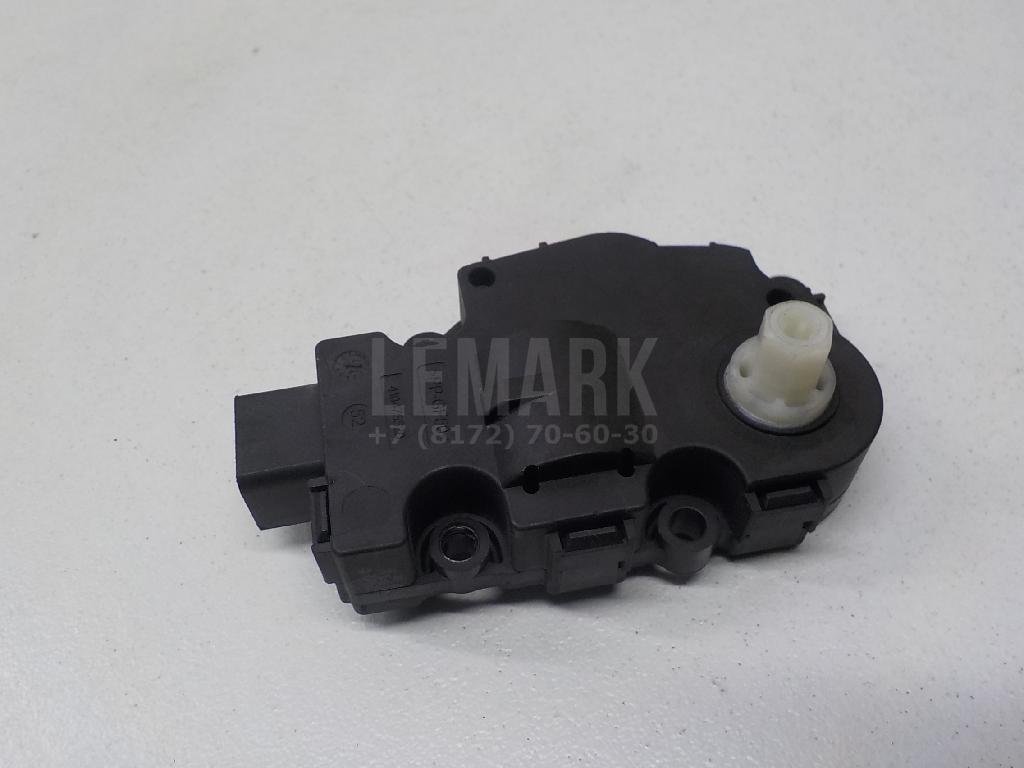 Моторчик заслонки отопителя