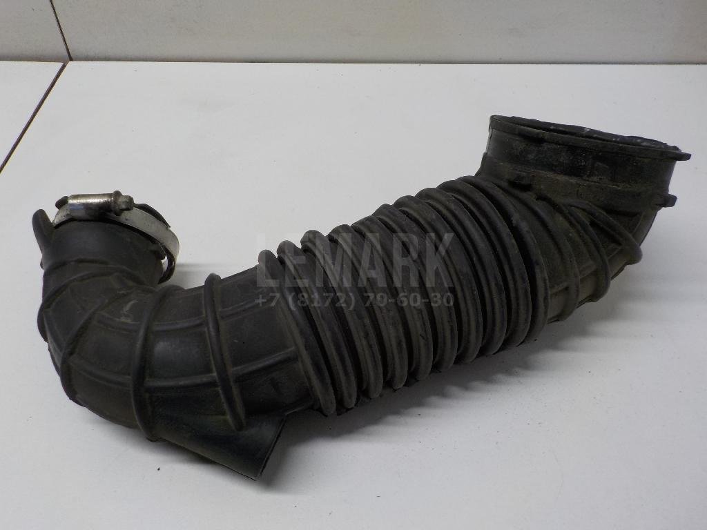 Патрубок воздушного фильтра