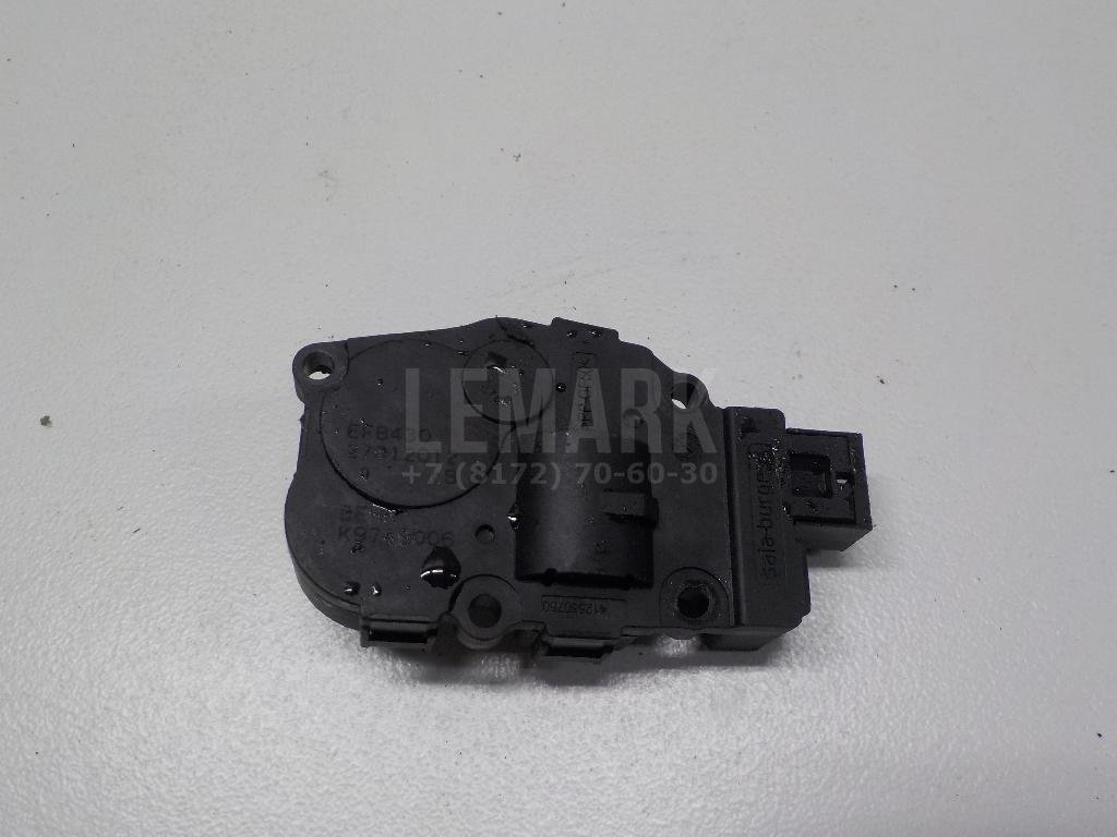 Моторчик заслонки отопителя