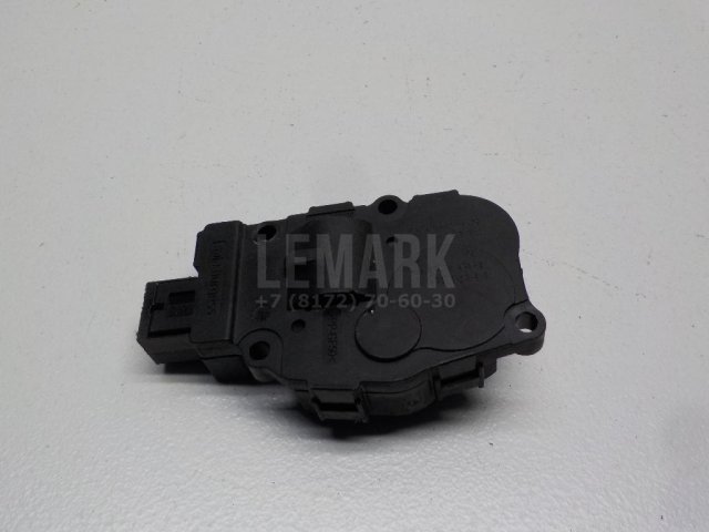 Моторчик заслонки отопителя