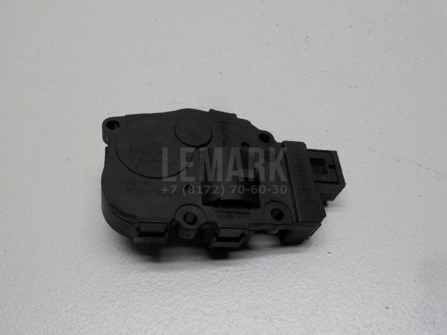 Моторчик заслонки отопителя