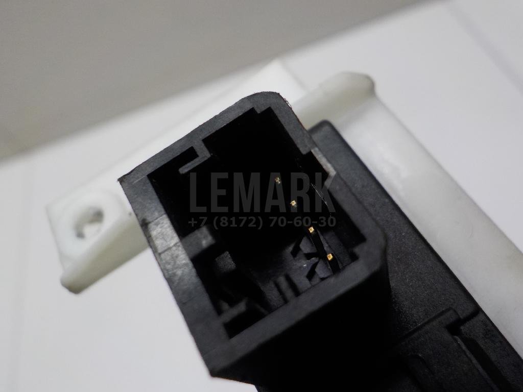 Моторчик заслонки отопителя