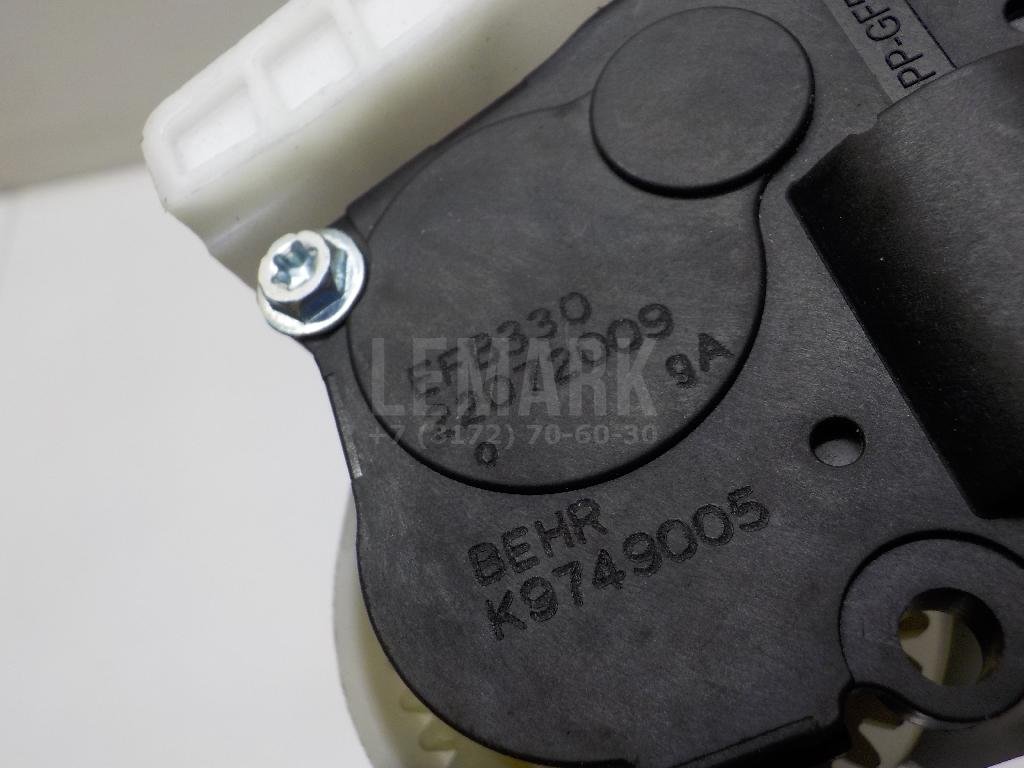 Моторчик заслонки отопителя