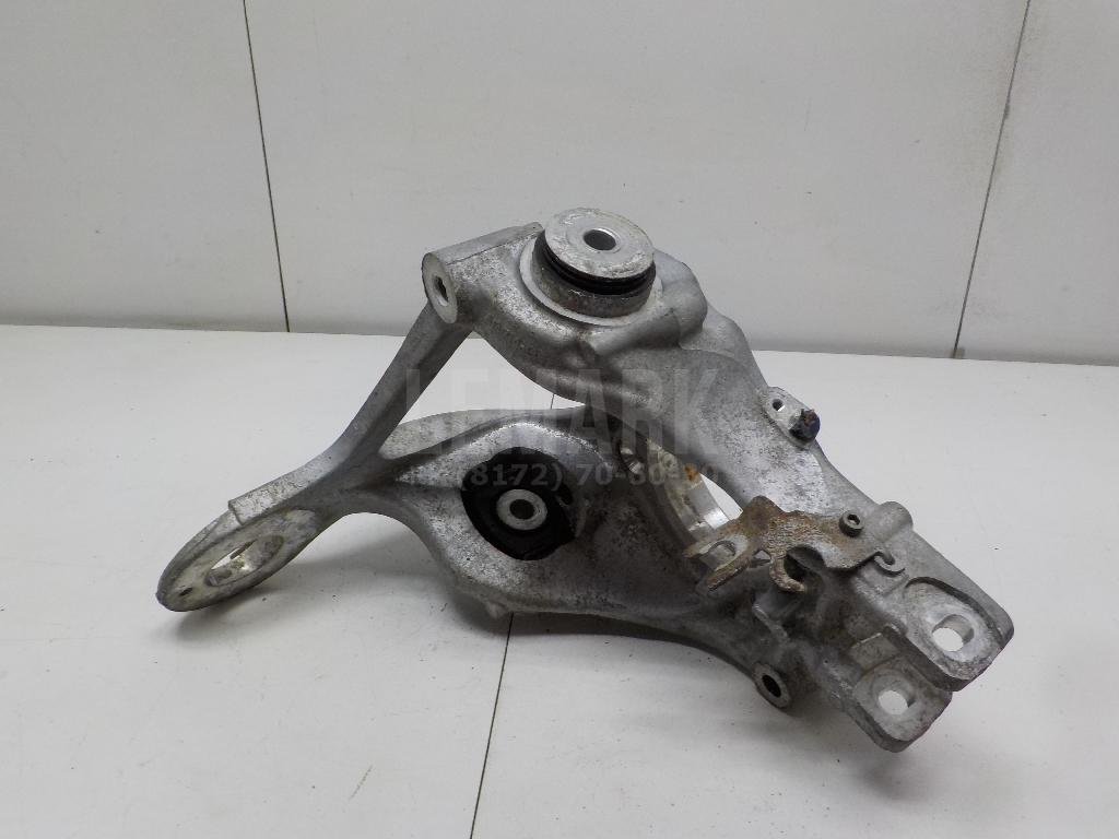 Кулак поворотный задний левый