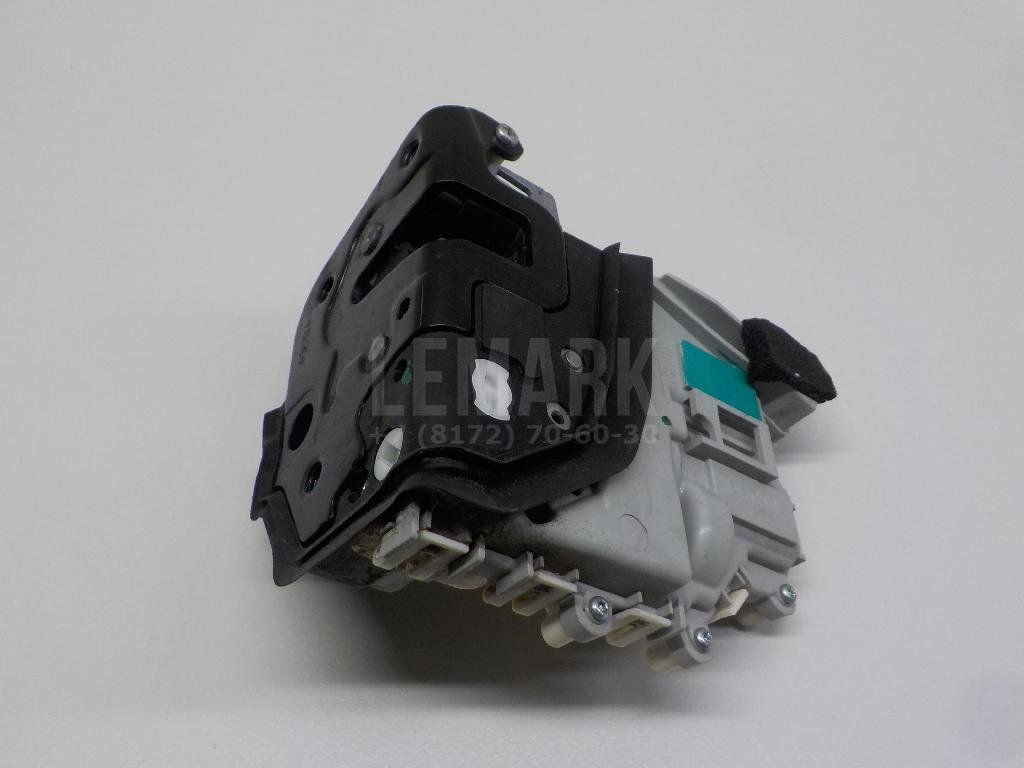 Замок двери передней правой