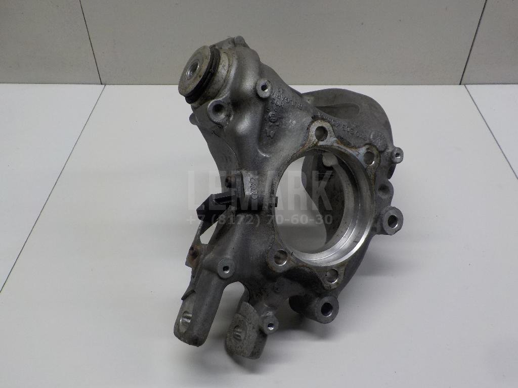 Кулак поворотный задний левый