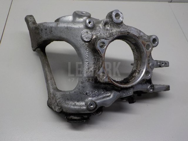 Кулак поворотный задний левый