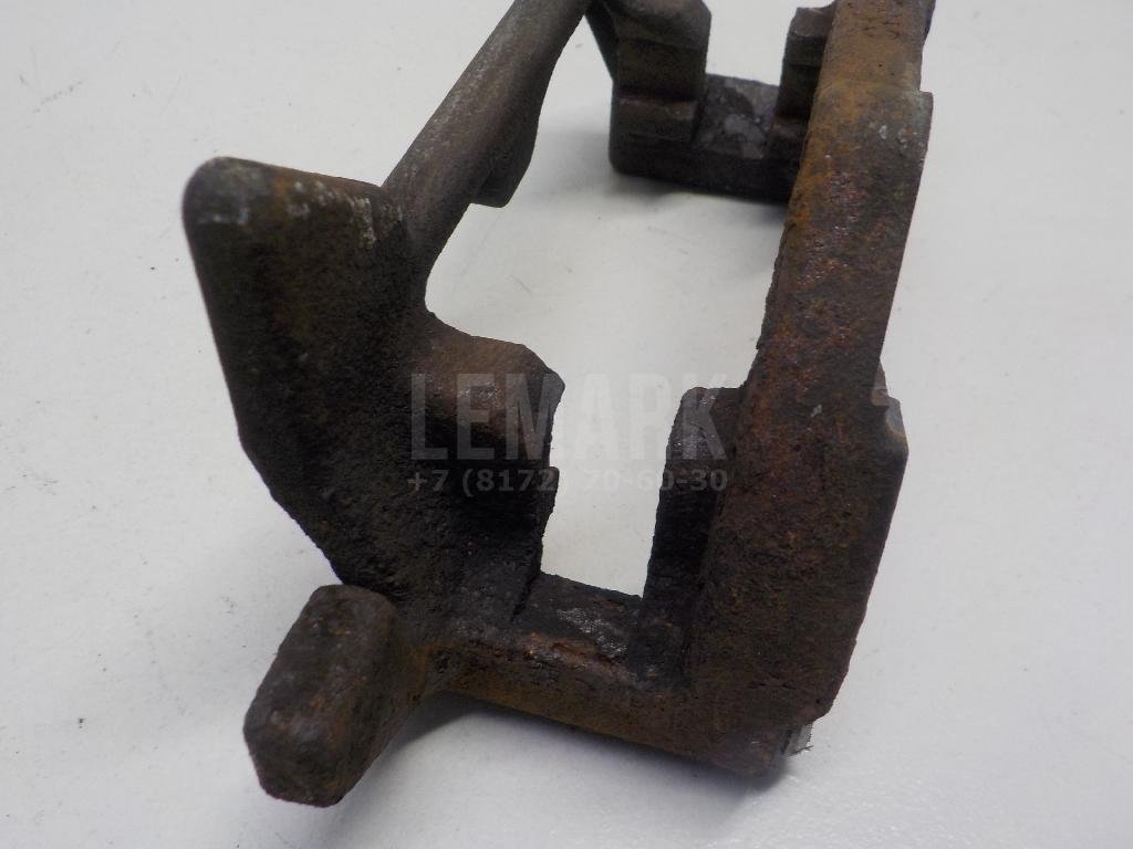 Скоба суппорта заднего левого