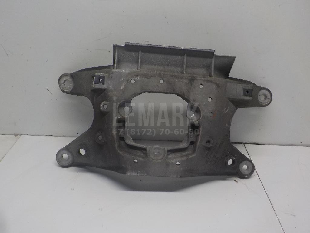 Кронштейн опоры КПП для  Audi A4 [B8] Allroad 2009-2015