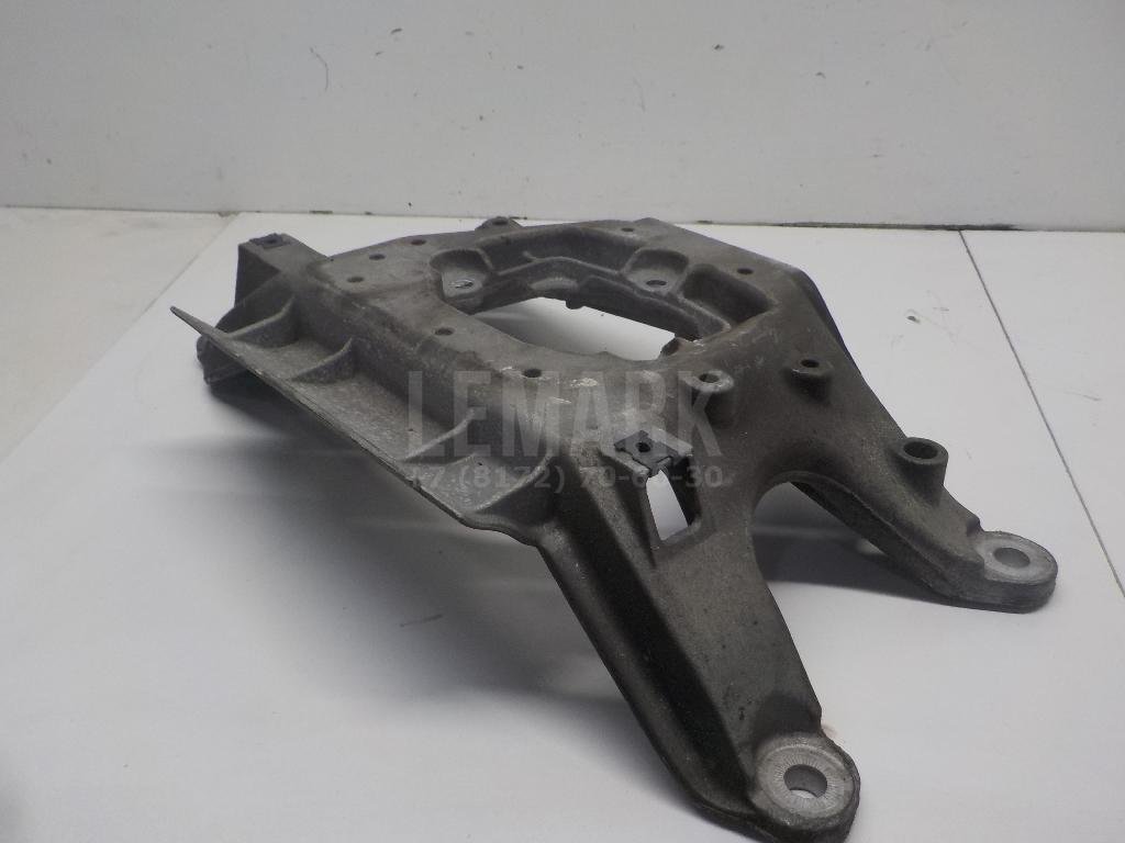 Кронштейн опоры КПП для  Audi A4 [B8] Allroad 2009-2015