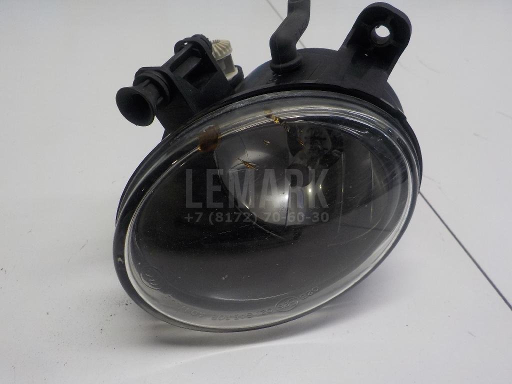 Фара противотуманная левая