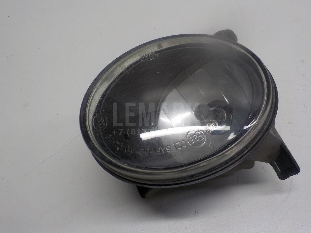 Фара противотуманная правая