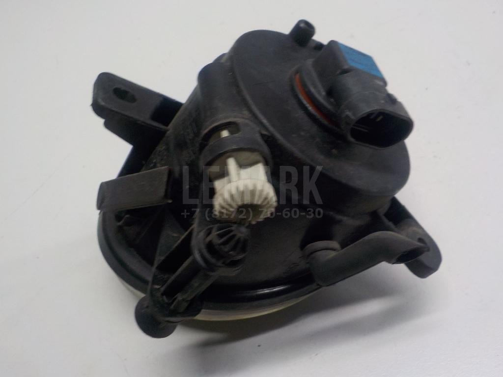 Фара противотуманная правая