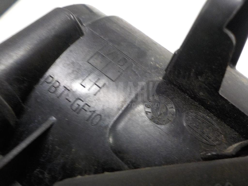 Фара противотуманная левая