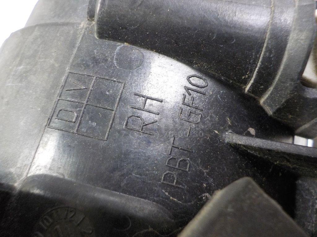 Фара противотуманная правая