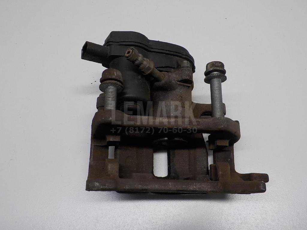 Скоба суппорта заднего левого