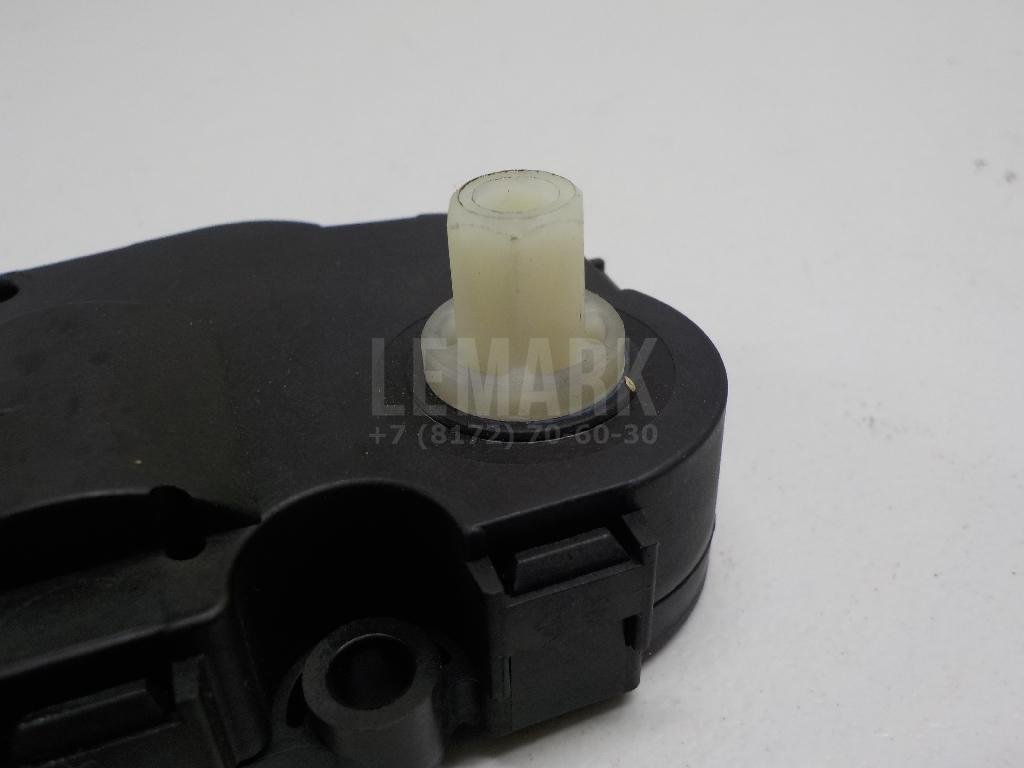 Моторчик заслонки отопителя