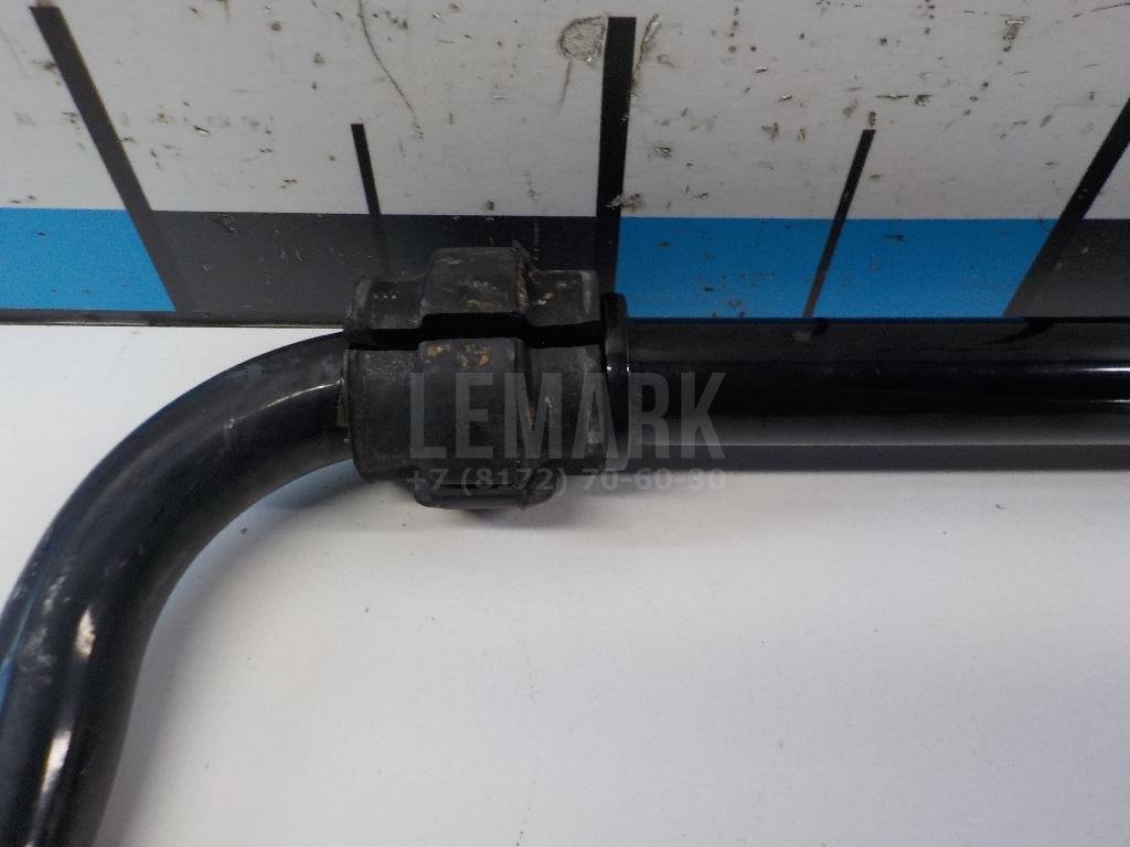 Стабилизатор передний