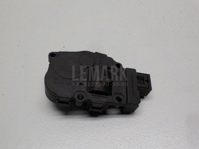 Моторчик заслонки отопителя