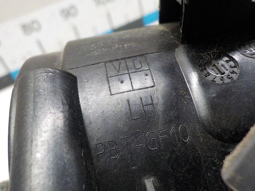 Фара противотуманная левая