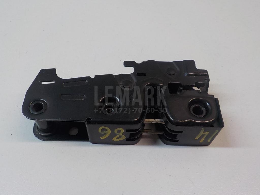 Замок капота