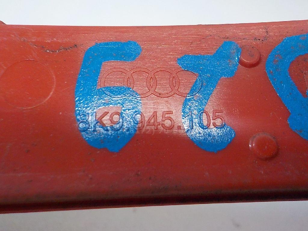 Отражатель в бампер задний левый