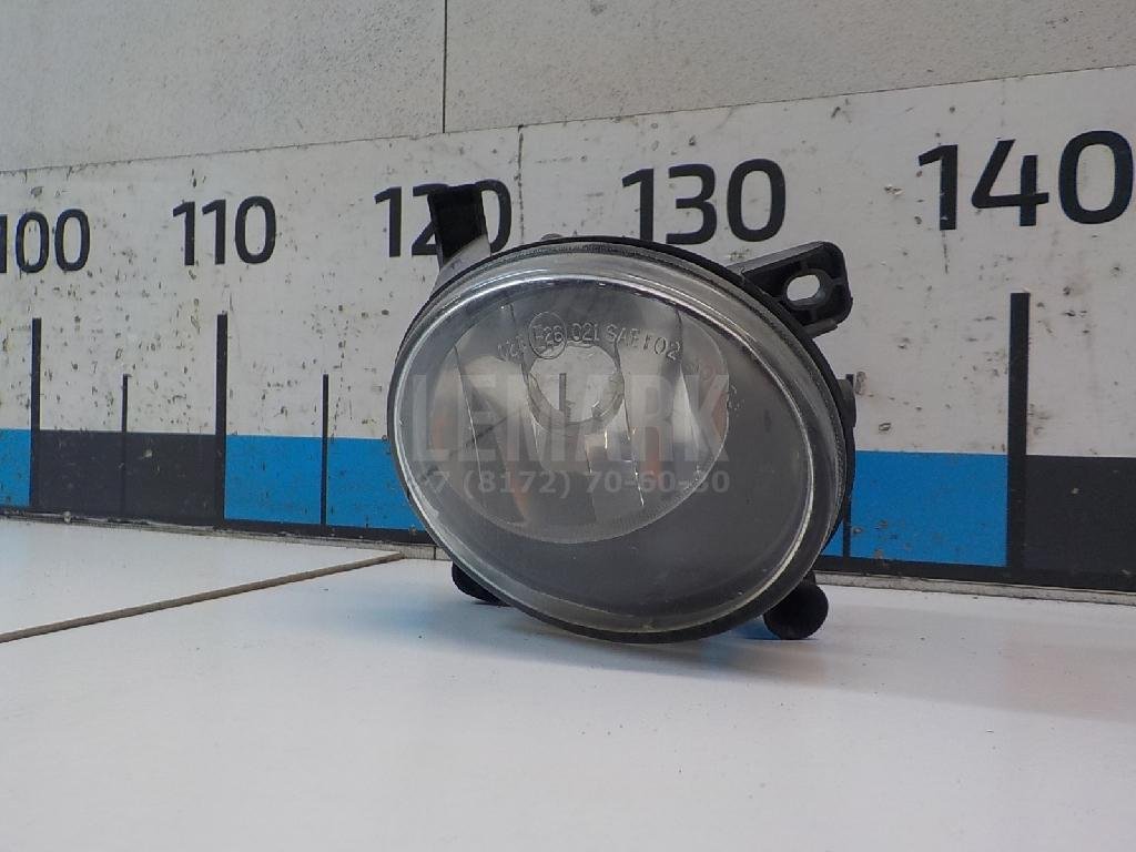 Фара противотуманная правая