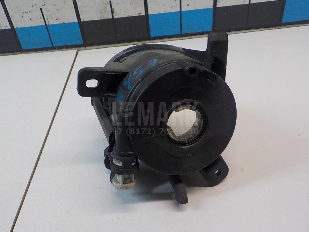 Фара противотуманная правая