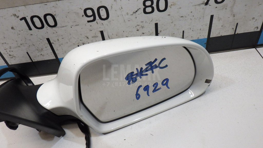 Зеркало правое электрическое