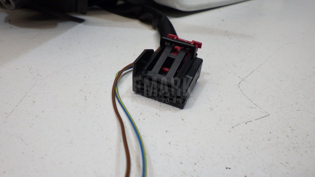 Зеркало правое электрическое