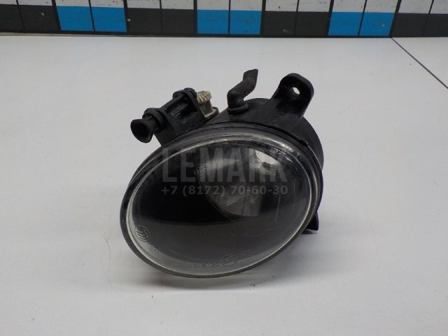 Фара противотуманная правая