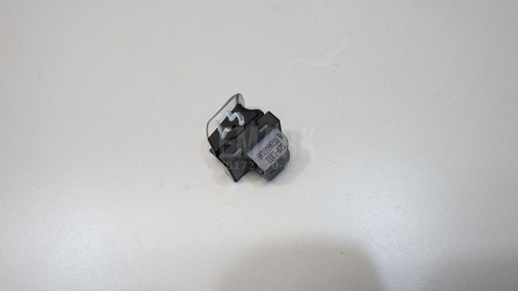 Кнопка стеклоподъемника